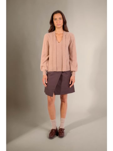 Perfect Cashmere Kaszmirowy sweter "Noty" w kolorze karmelowym