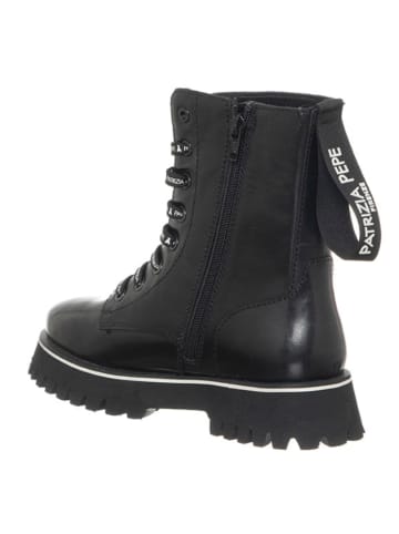 Patrizia Pepe Boots in Schwarz