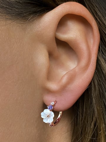 Les Petites Précieuses Rosévergulde creolen met parels en edelstenen