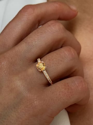 Les Petites Précieuses Vergold. Ring mit Edelsteinen