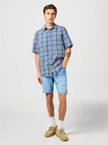 Wrangler Jeans-Bermuda in Hellblau