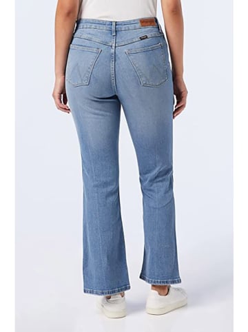 Wrangler Jeans "Lunar Moon" - Flared fit - in Hellblau