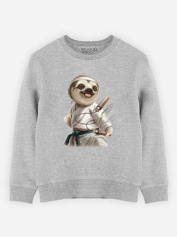 WOOOP Sweatshirt "Karate Sloth" in Grau