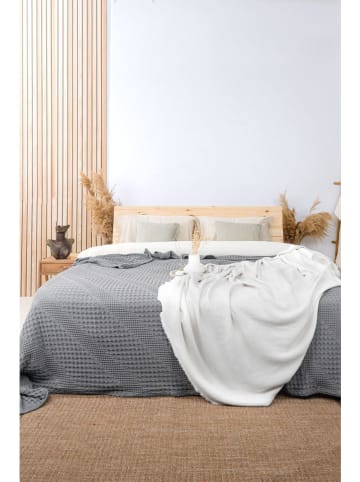 Colourful Cotton Tagesdecke in Grau