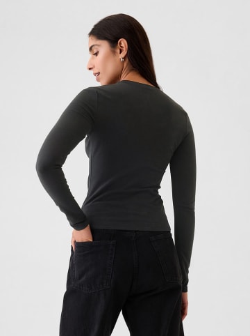 GAP Longsleeve in Schwarz