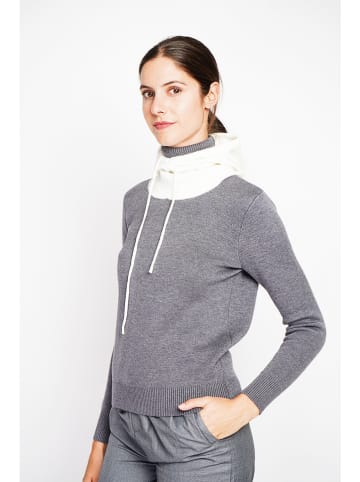 William de Faye Kominiarka w kolorze białym