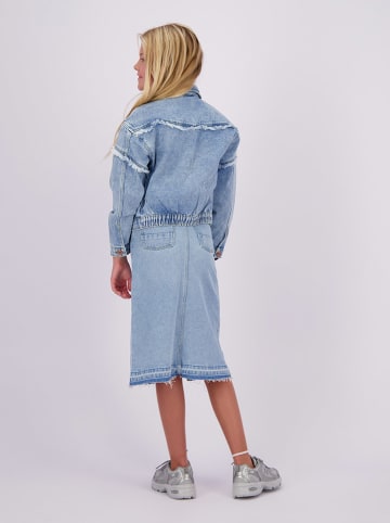 Vingino Kurtka dżinsowa w kolorze błękitnym