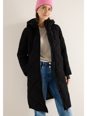 Cecil Steppmantel in Schwarz