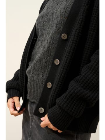 Just Cashmere Kaszmirowy kardigan "Clara" w kolorze czarnym