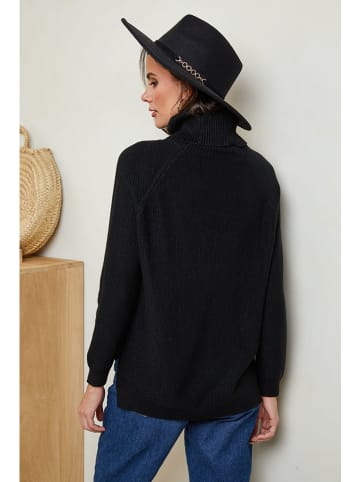 Soft Cashmere Golf w kolorze czarnym