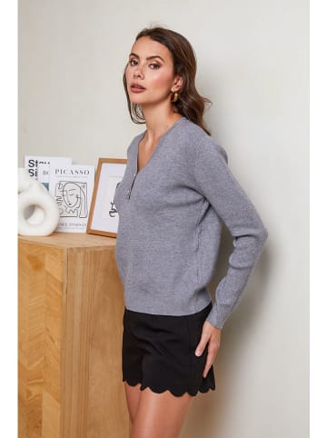 Soft Cashmere Sweter w kolorze szarym