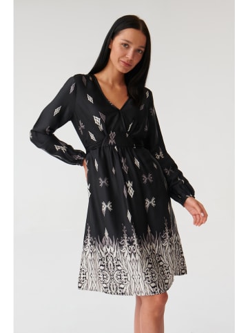 TATUUM Kleid in Schwarz