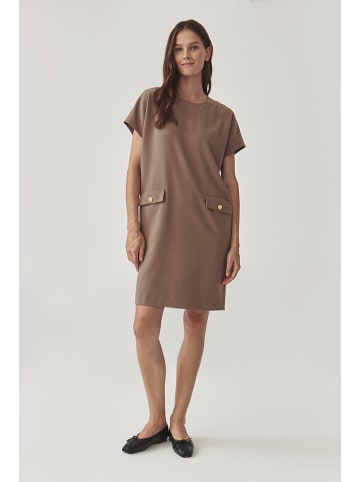 TATUUM Kleid in Taupe