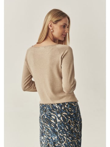 TATUUM Longsleeve in Hellbraun