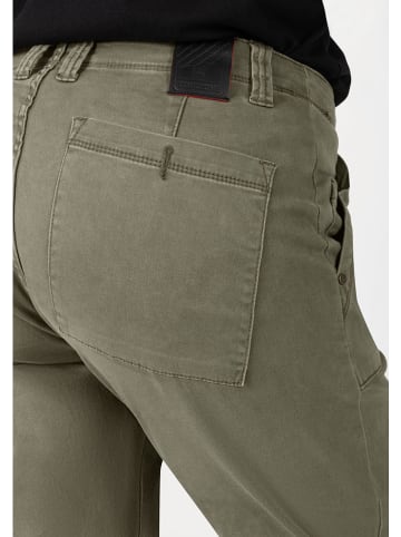Timezone Hose in Khaki
