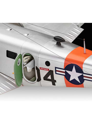 Revell Model "Beechcraft Model 18" do złożenia - 12+