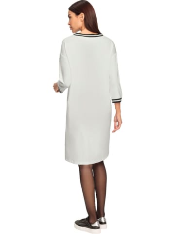 Heine Sukienka w kolorze białym