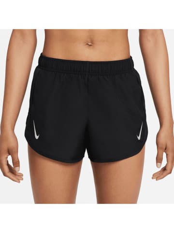 Nike Laufshorts in Schwarz