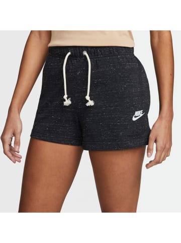 Nike Sweatshorts in Schwarz