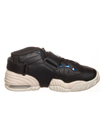 Nike Leder-Sneakers "Air Adjust Forc" in Schwarz