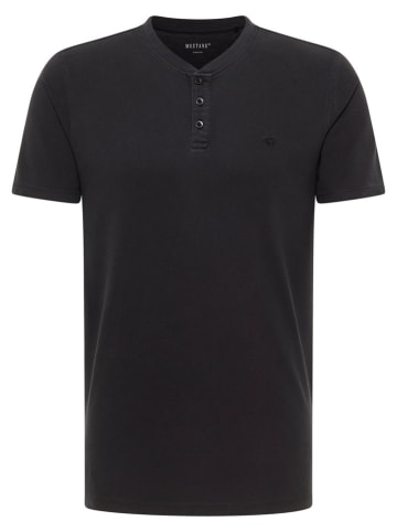 Mustang Shirt in Schwarz