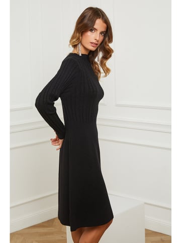 Joséfine Sukienka dzianinowa "Garcy" w kolorze czarnym