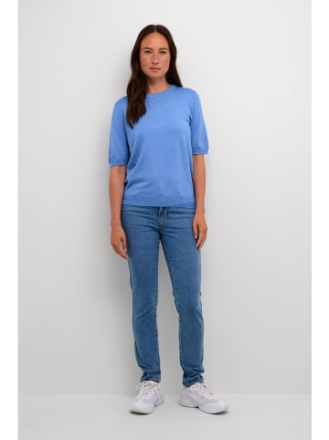 Kaffe Sweter w kolorze niebieskim