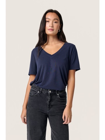 Soaked in Luxury Koszulka "Columbine" w kolorze granatowym