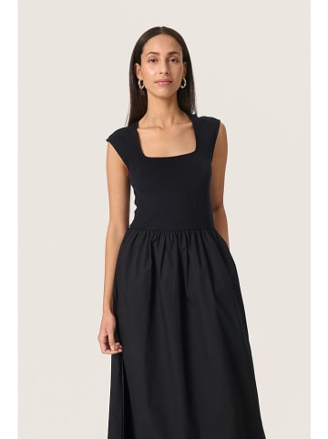 Soaked in Luxury Sukienka w kolorze czarnym