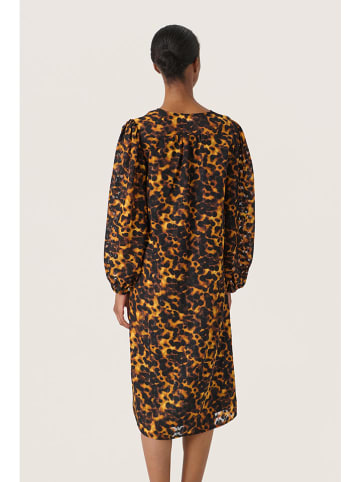 Soaked in Luxury Sukienka w kolorze czarno-musztardowym