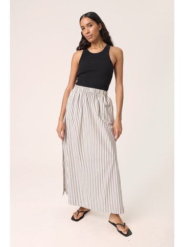 Soaked in Luxury Rok crème