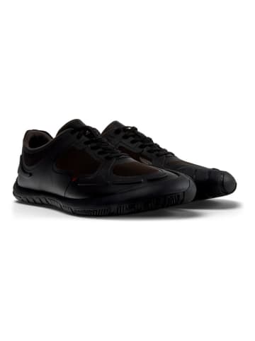 Camper Sneakers "Path" in Schwarz