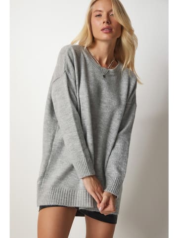 Happiness Istanbul Pullover in Grau