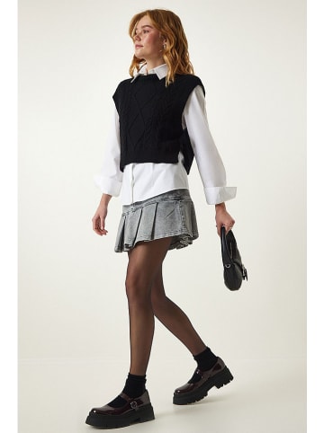 Happiness Istanbul Spencer zwart