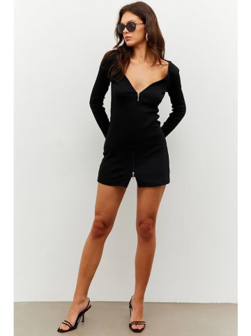 trendyol Sukienka w kolorze czarnym