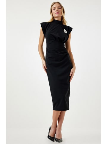 Happiness Istanbul Kleid in Schwarz