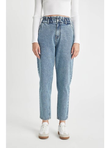 DeFacto Jeans - Tapered fit - in Hellblau