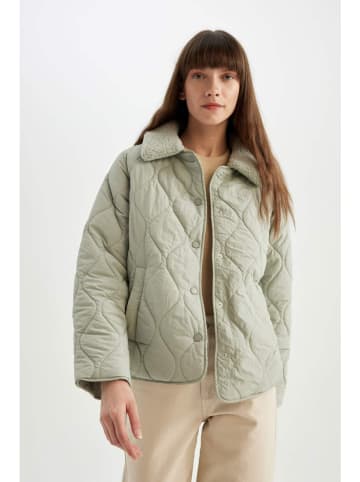 DeFacto Steppjacke in Khaki