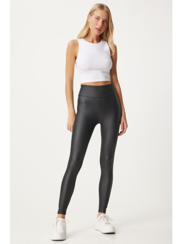 Happiness Istanbul Leggings in Schwarz