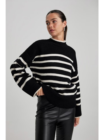 DeFacto Pullover in Schwarz/ Weiß