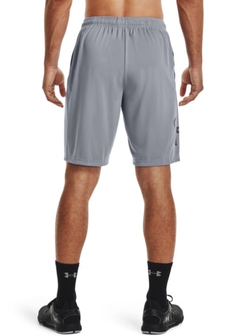 Under Armour Trainingsshorts "Tech" in Grau