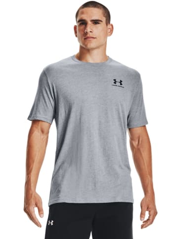 Under Armour Shirt in Grau