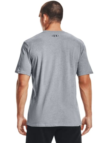 Under Armour Shirt in Grau