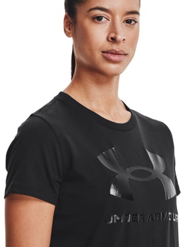 Under Armour Shirt in Schwarz