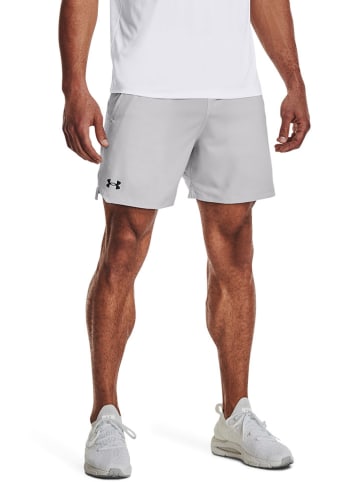 Under Armour Trainingsshort lichtgrijs