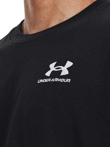 Under Armour Shirt in Schwarz