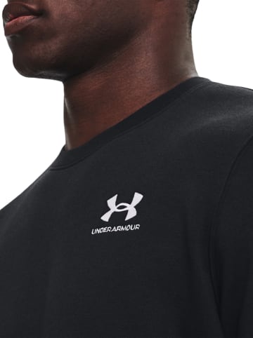 Under Armour Sweatshirt "Essential" zwart