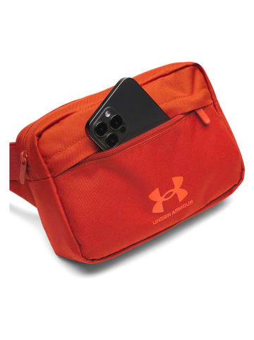 Under Armour Saszetka "Essential Lite" w kolorze czerwonym - 20 x 13 x 5 cm