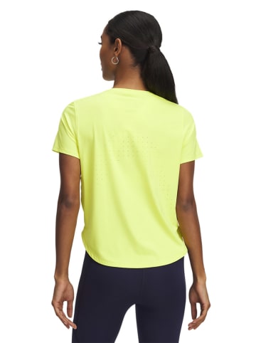 Under Armour Koszulka sportowa w kolorze zielonym