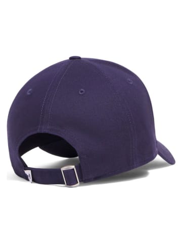 Under Armour Czapka "Sportwear Metal" w kolorze granatowym